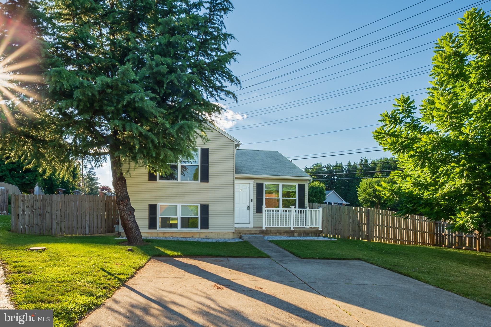 BERKLEY ESTATES - Residential