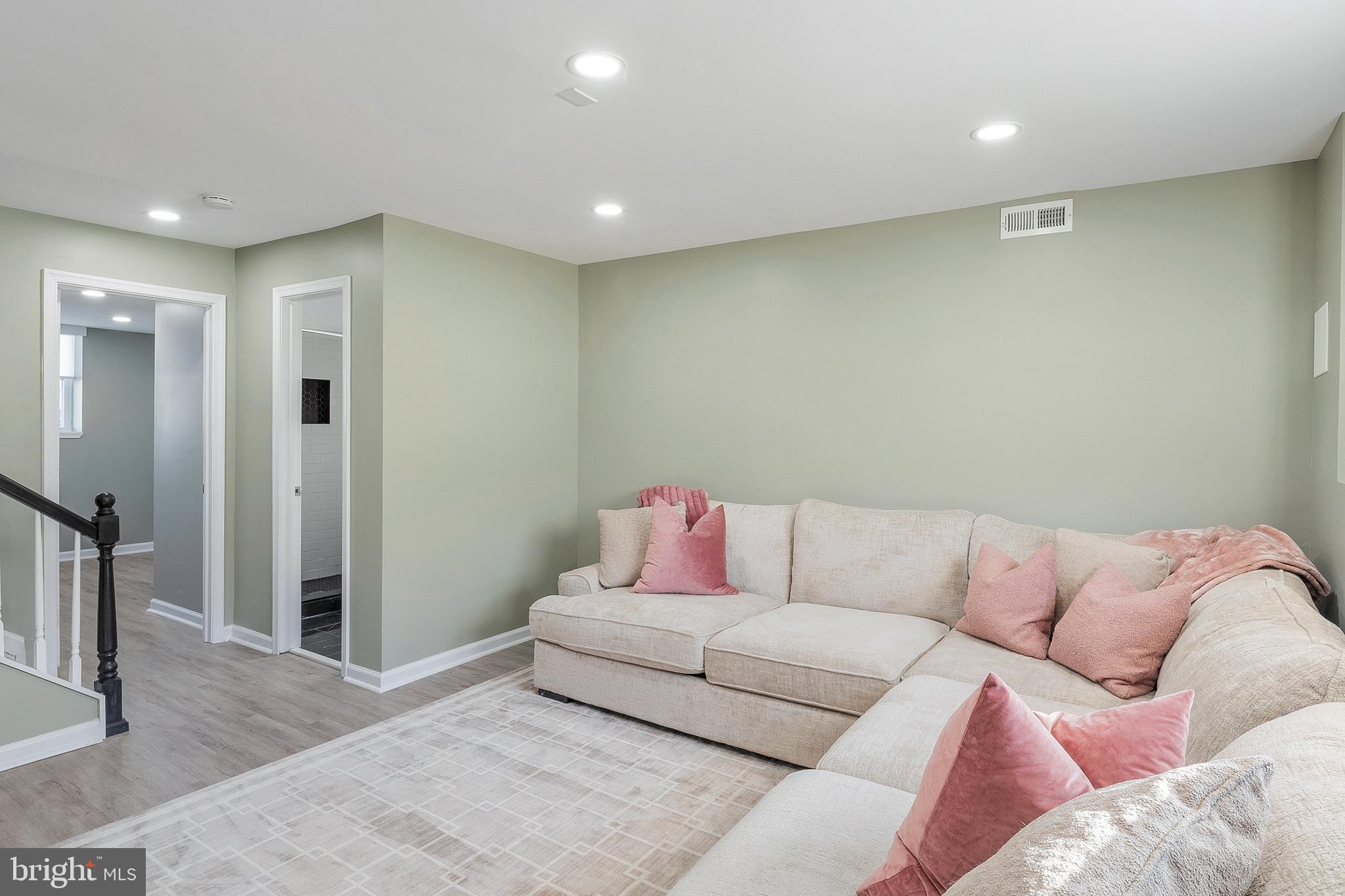 BERKLEY ESTATES - Residential