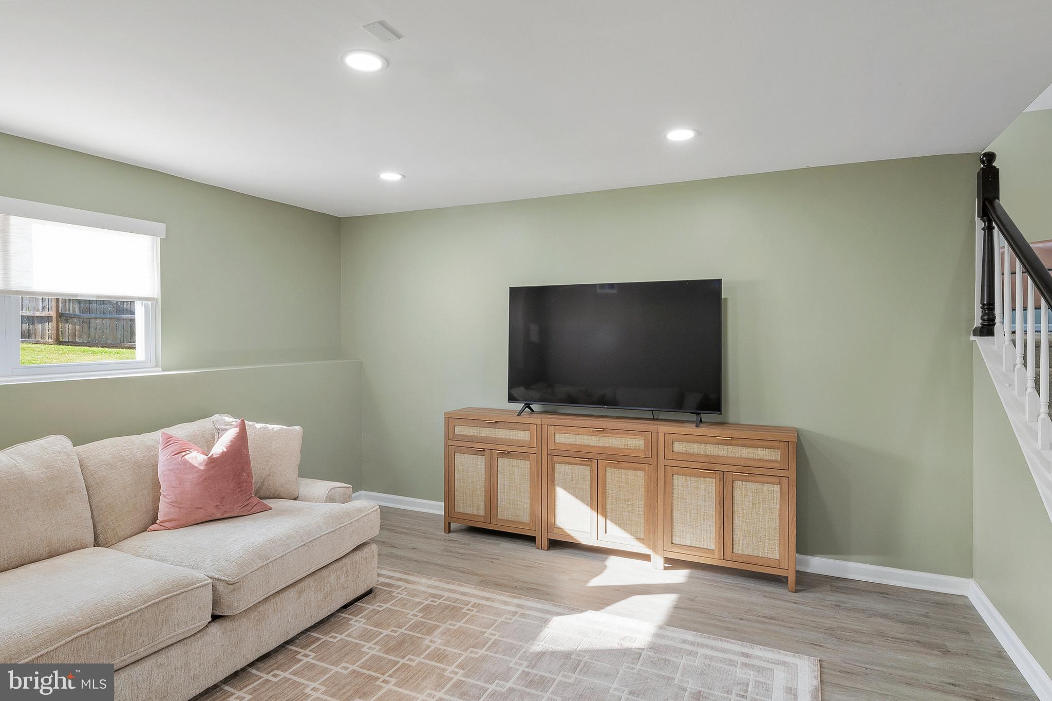 BERKLEY ESTATES - Residential