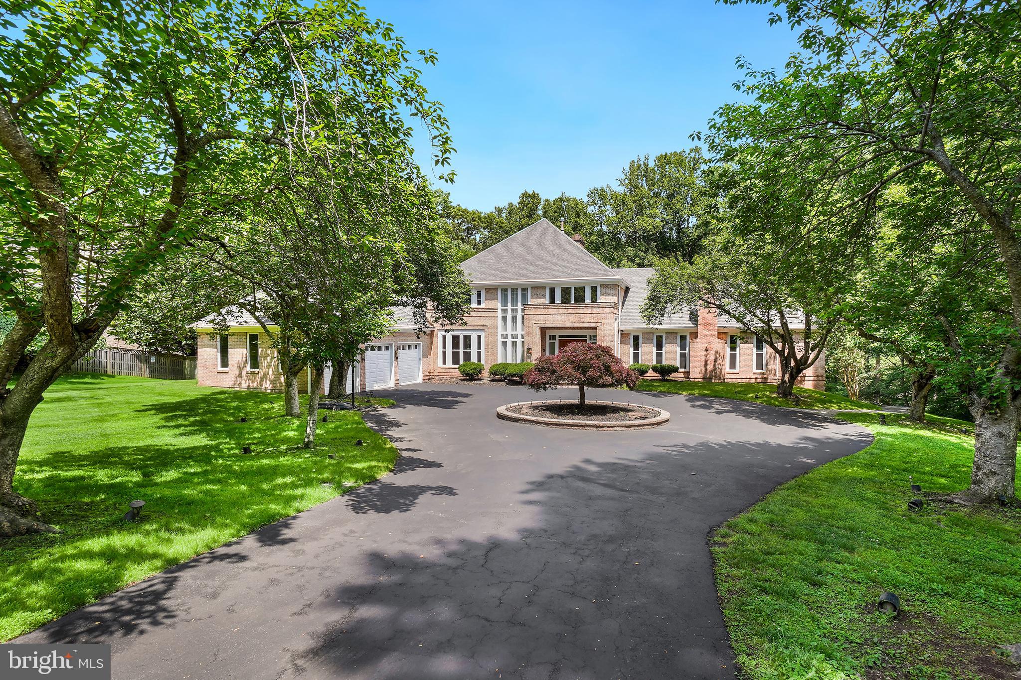LAKE POTOMAC - Residential