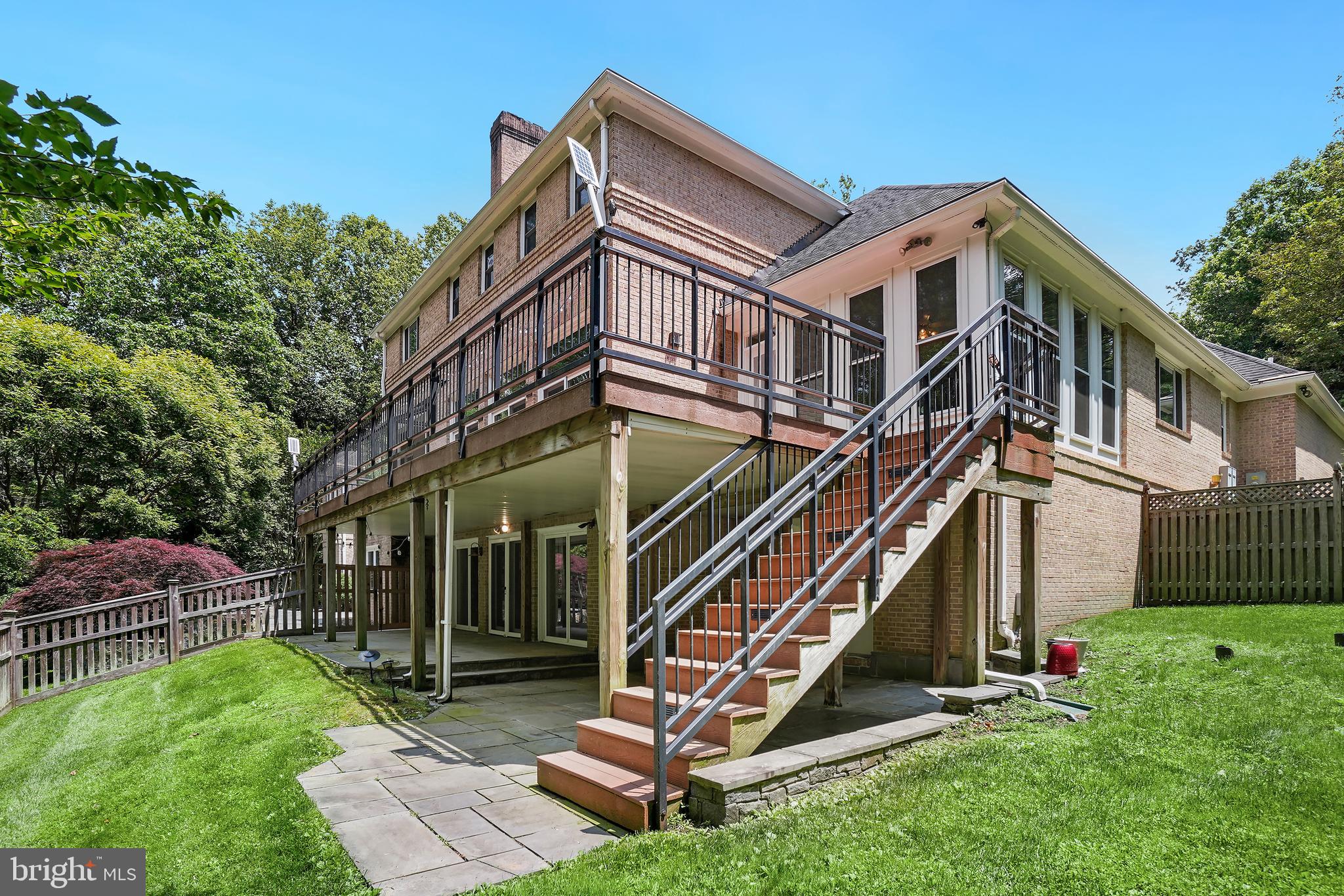 LAKE POTOMAC - Residential