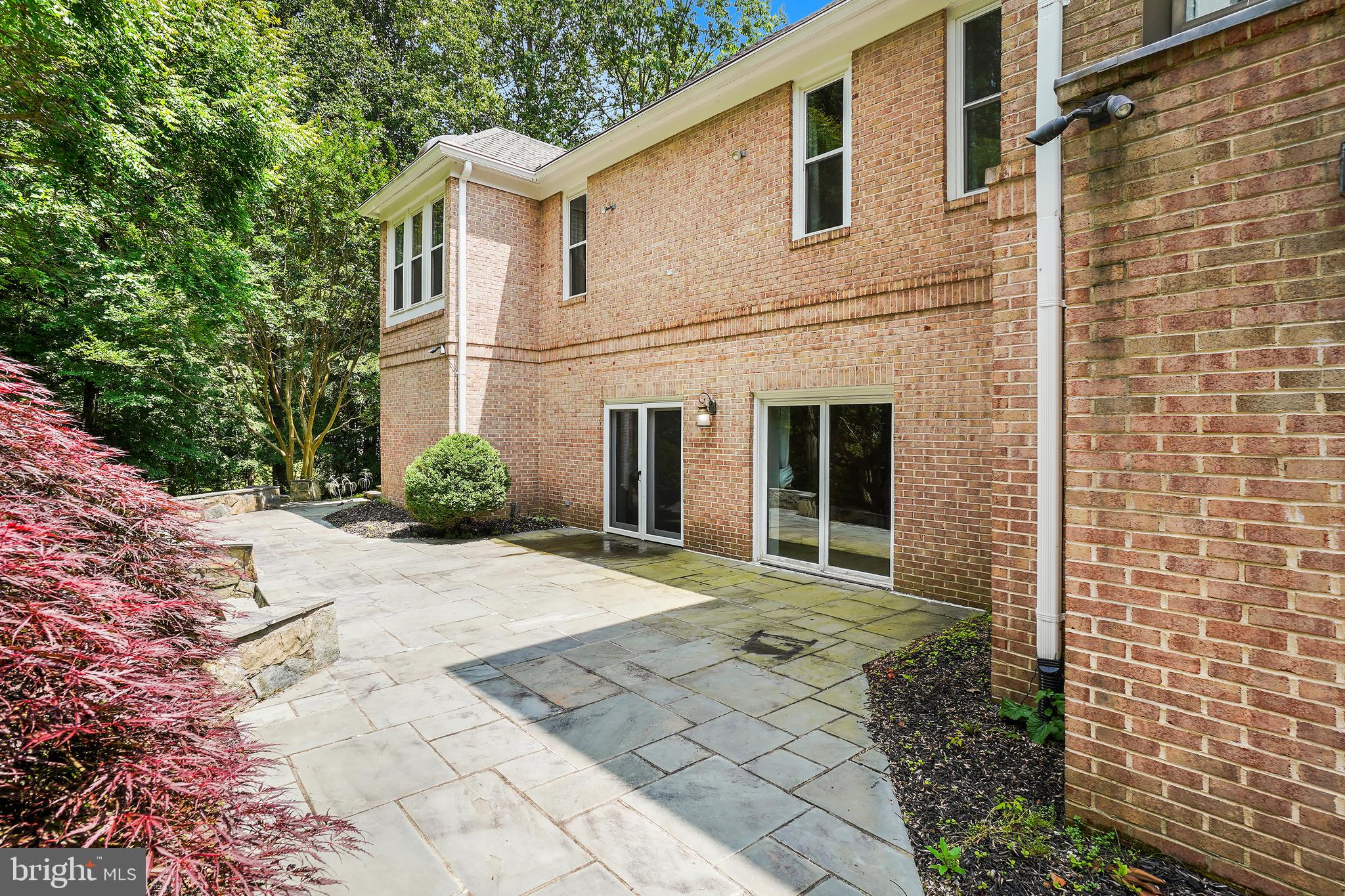 LAKE POTOMAC - Residential