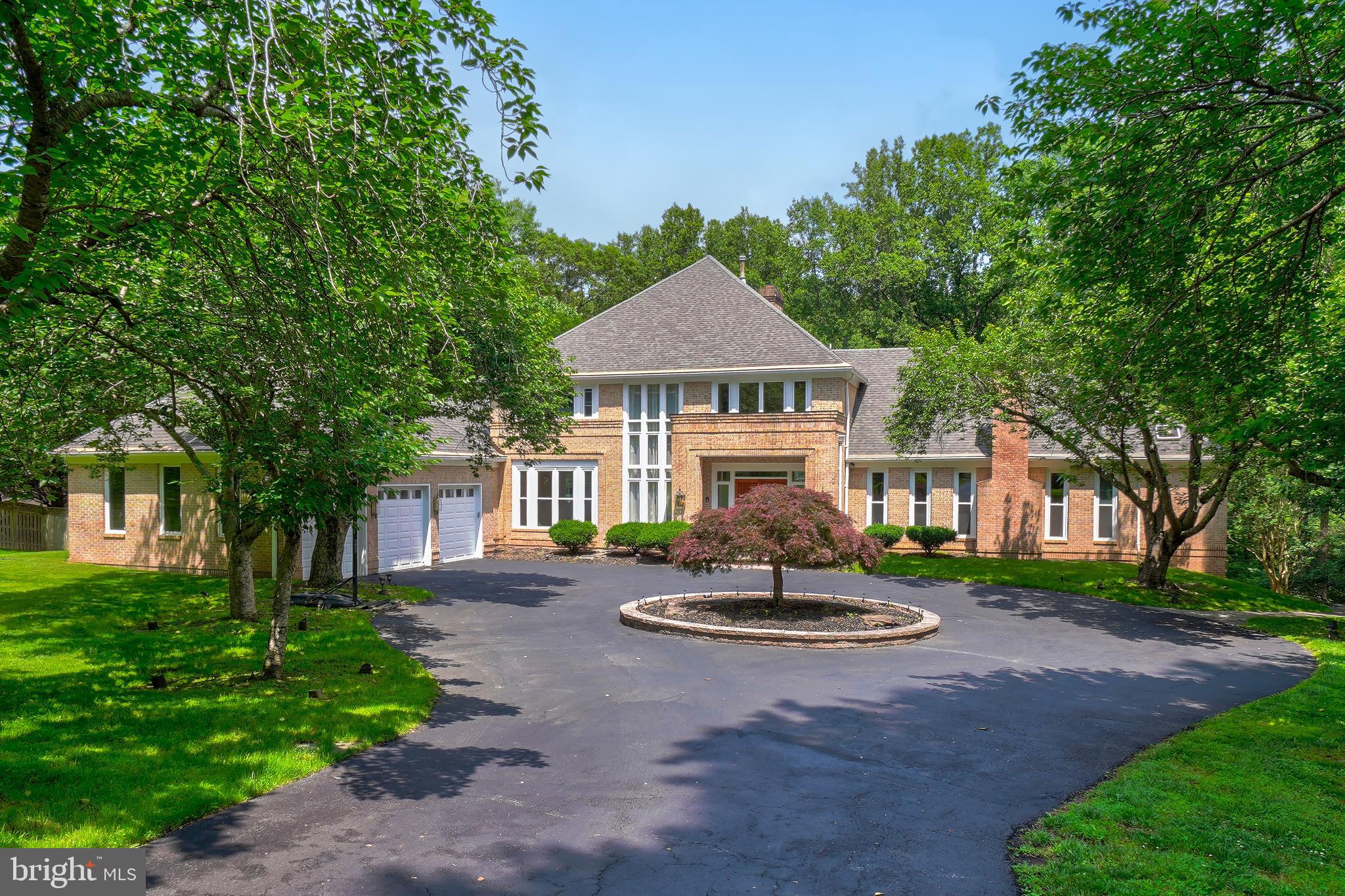 LAKE POTOMAC - Residential