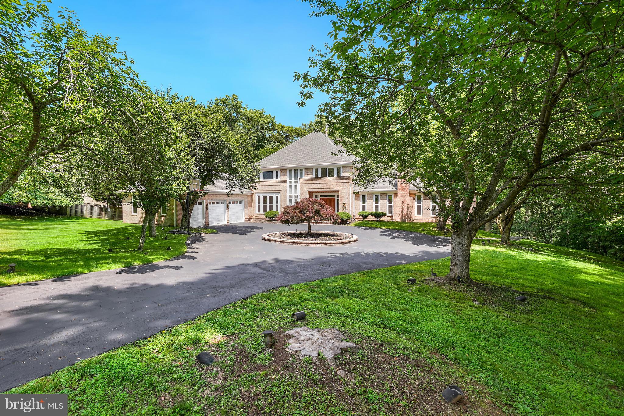 LAKE POTOMAC - Residential