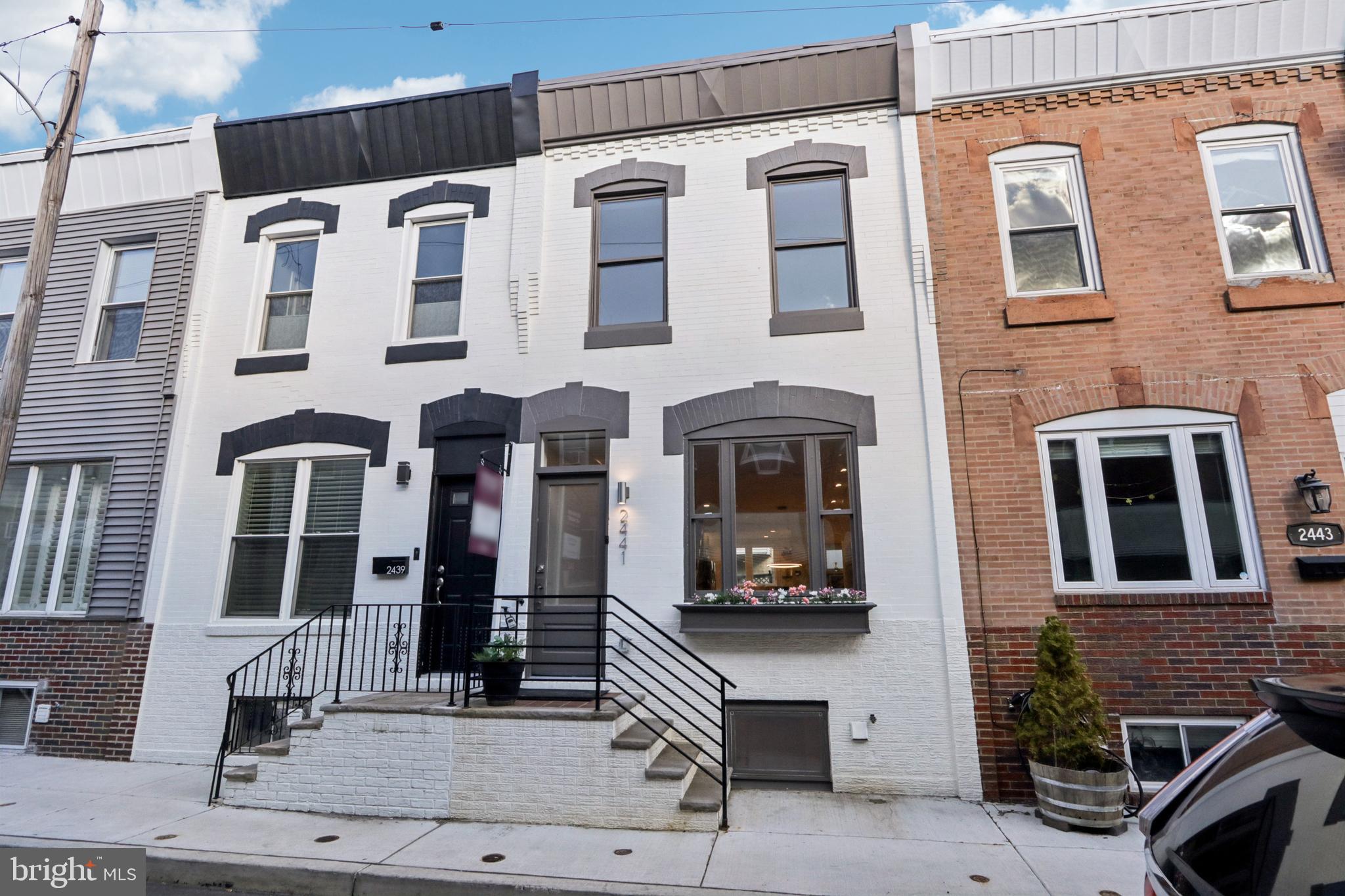 PASSYUNK SQUARE - Residential