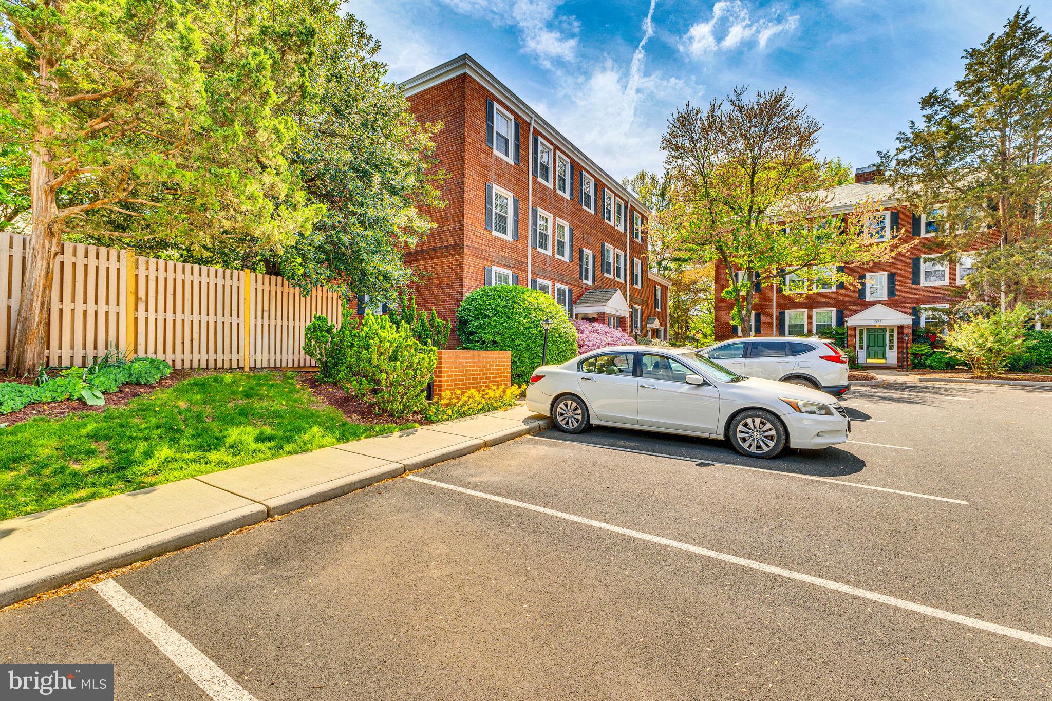 FAIRLINGTON VILLAGES - Residential Lease