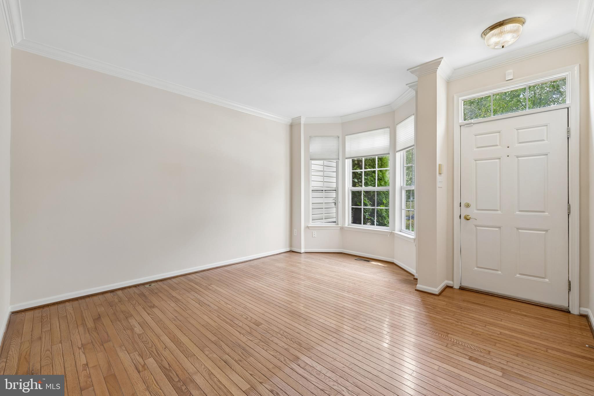 COLLEGE HILLS - Residential