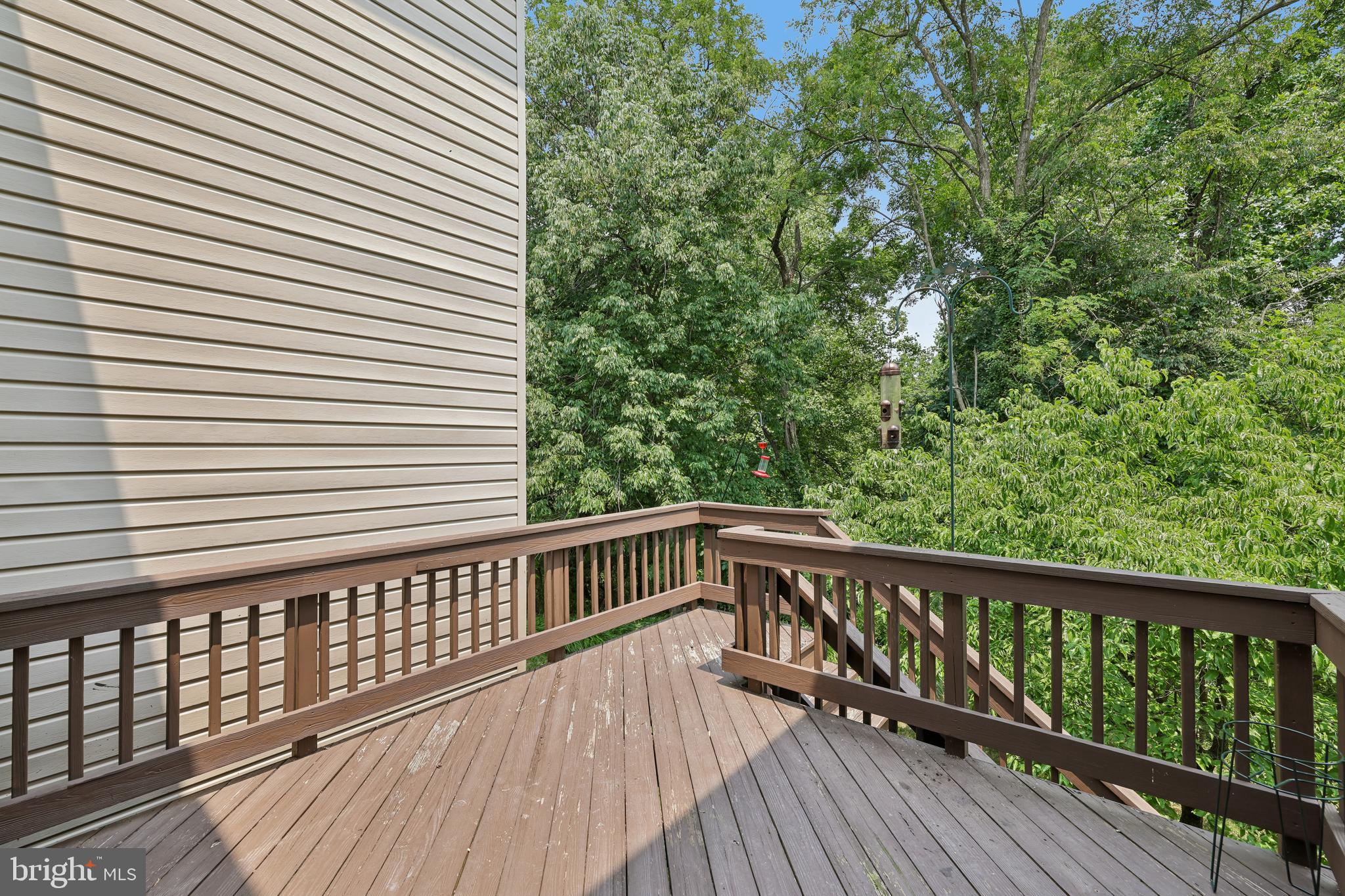 COLLEGE HILLS - Residential
