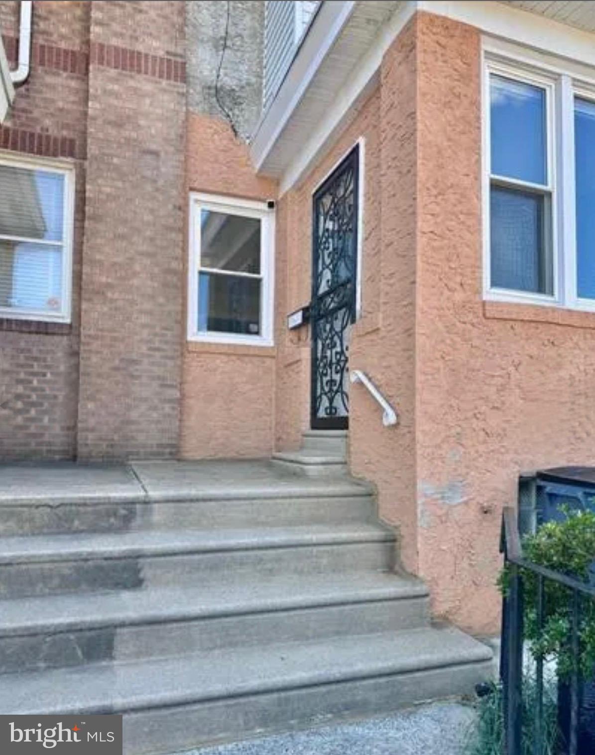 PHILADELPHIA (NORTHEAST) - Residential