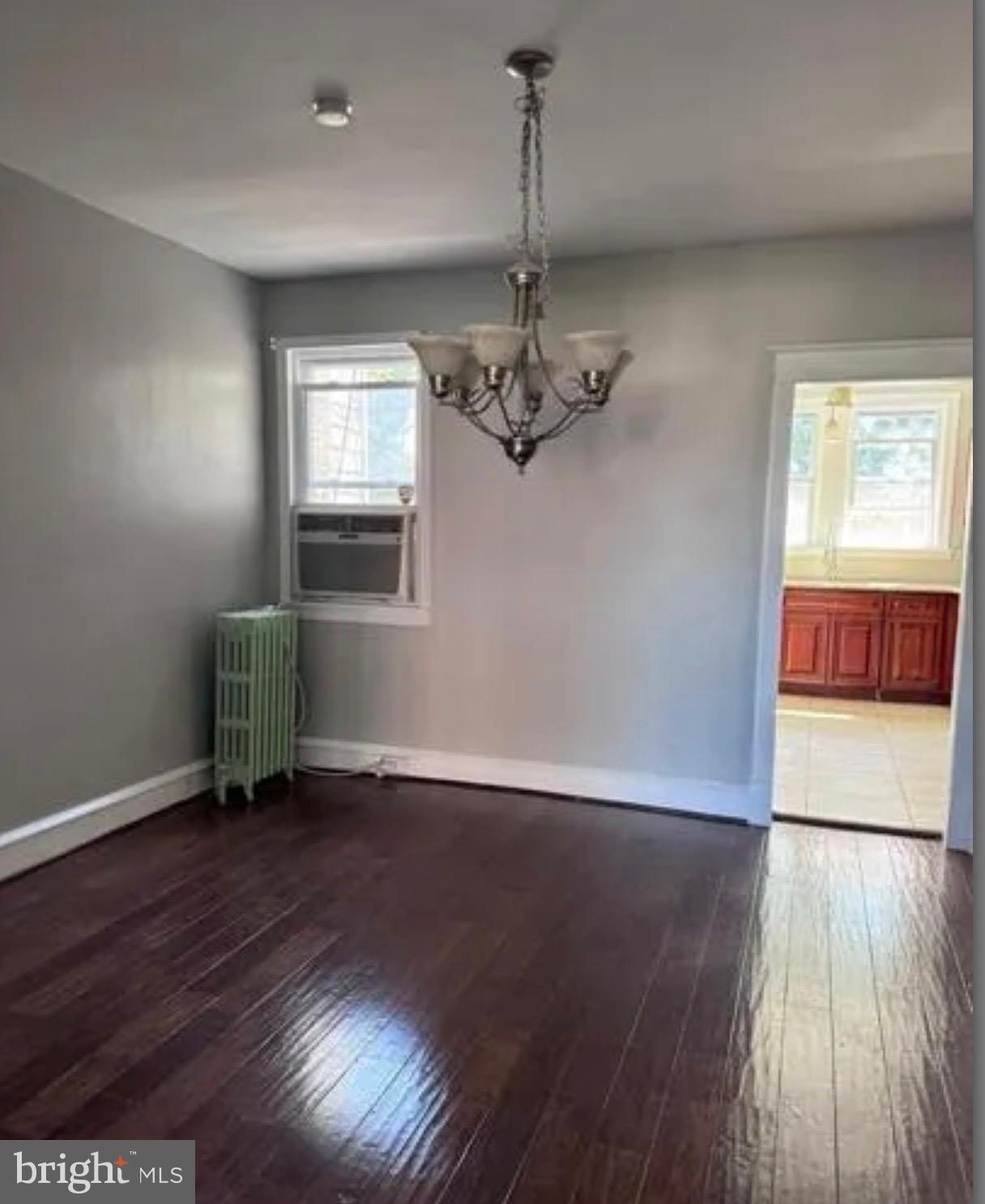 PHILADELPHIA (NORTHEAST) - Residential