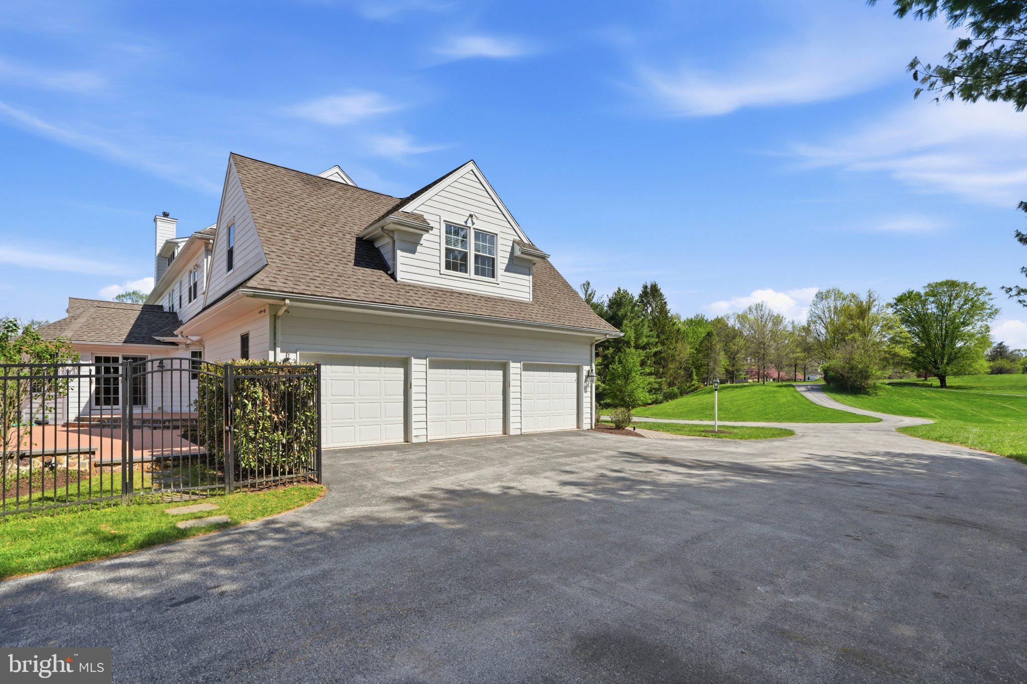 STONEBRIDGE - Residential