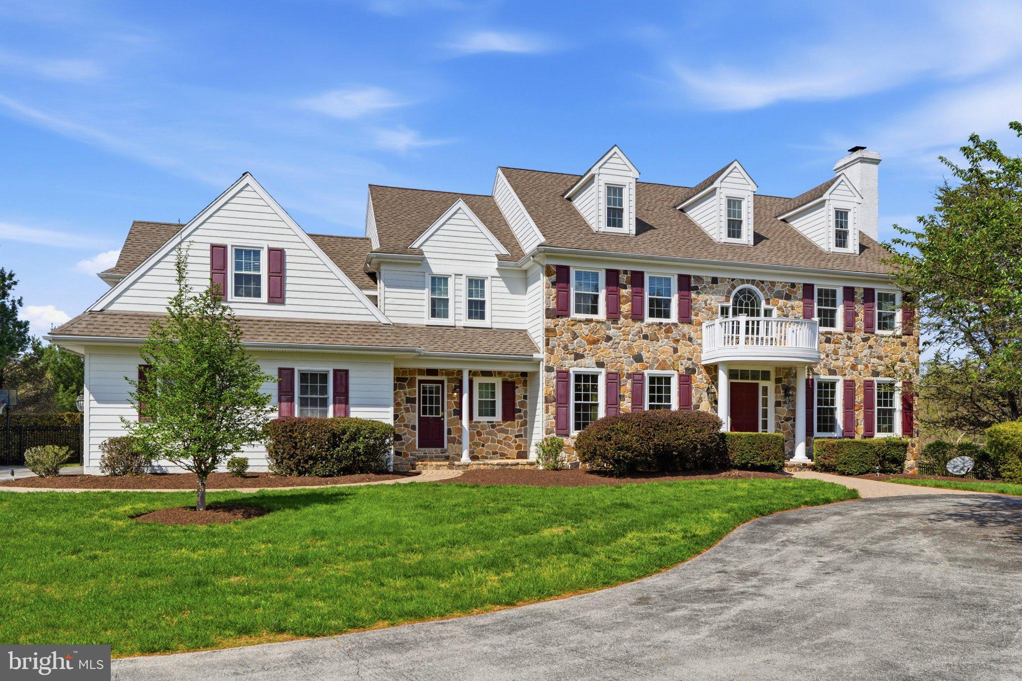 STONEBRIDGE - Residential