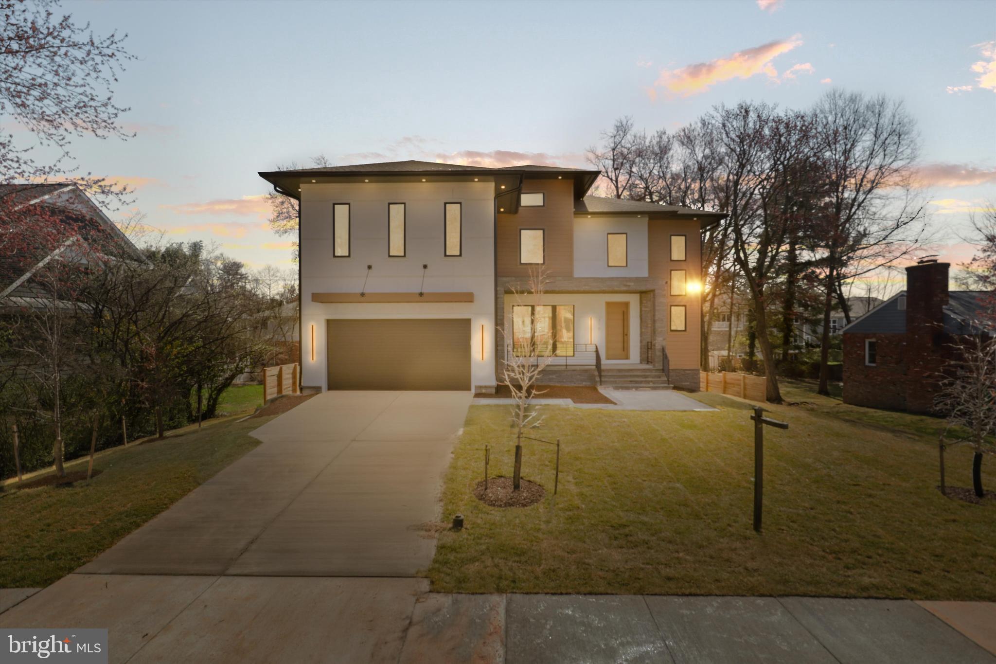 VIENNA WOODS - Residential