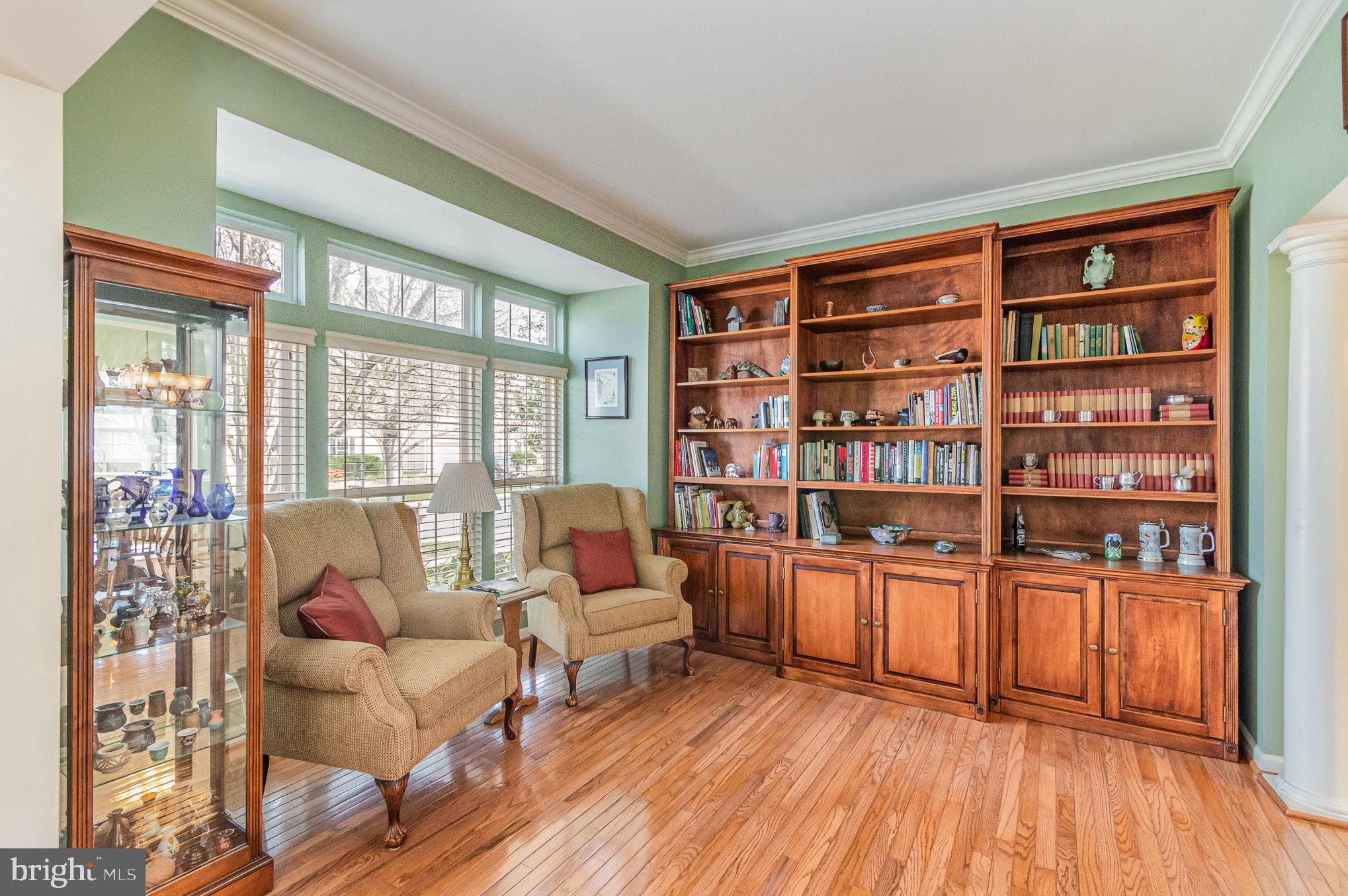 SOUTH RIDING - Residential