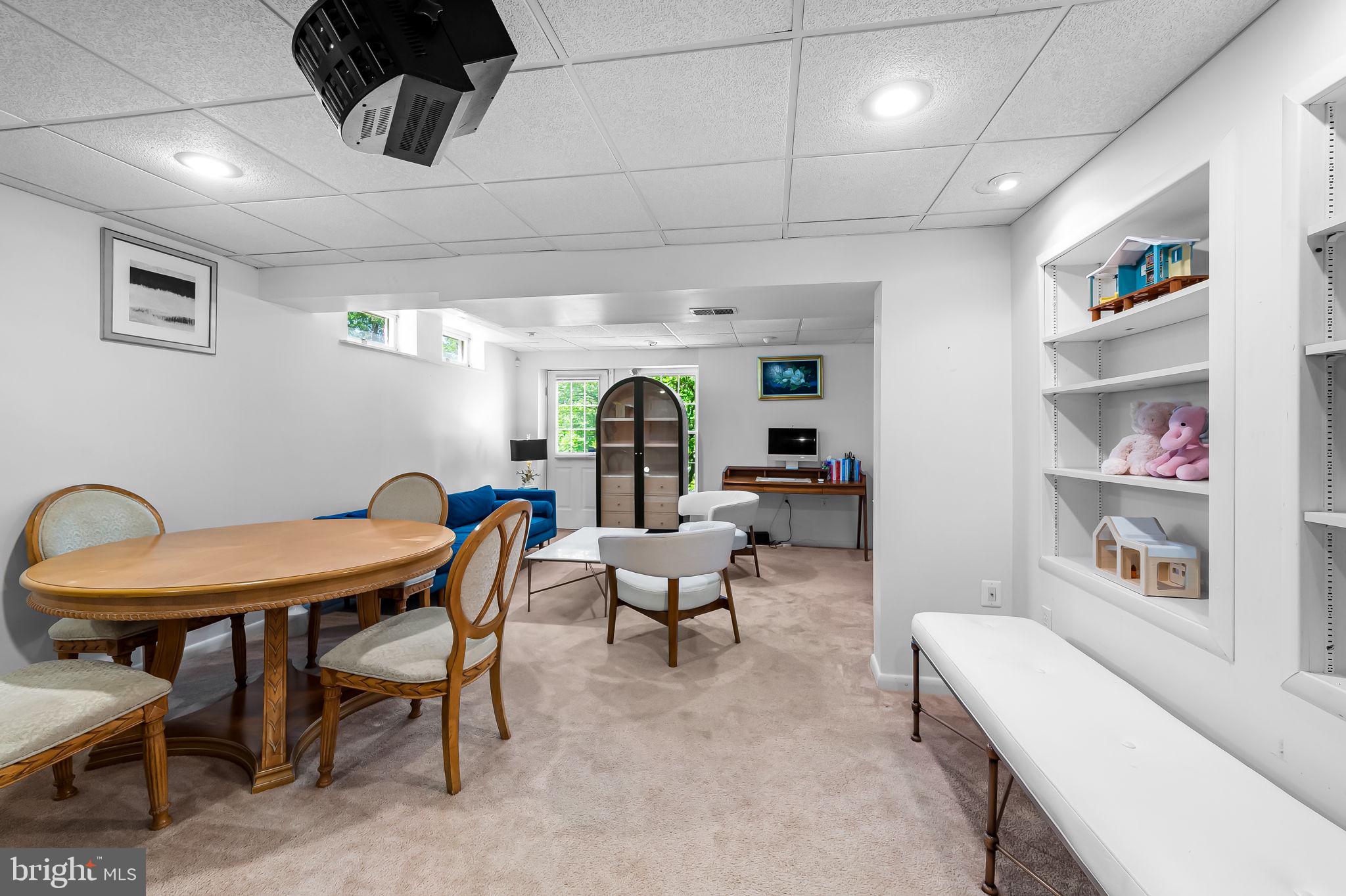 WORTHINGTON GLEN - Residential