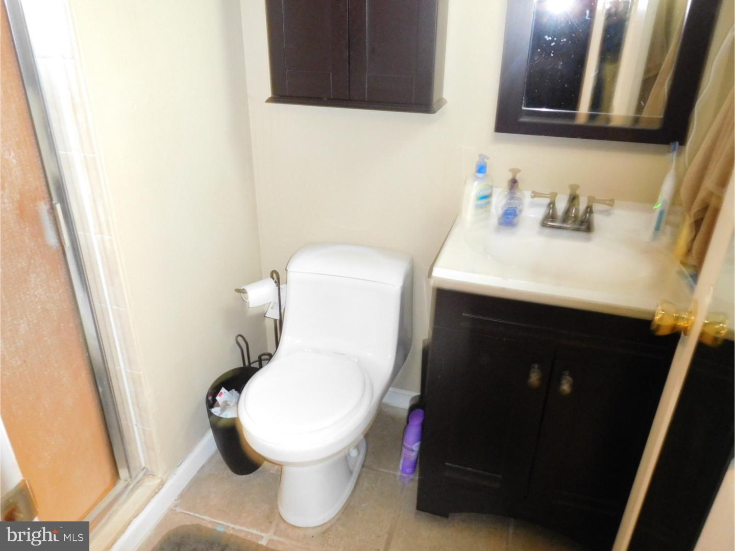 UNIVERSITY CITY - Residential Lease