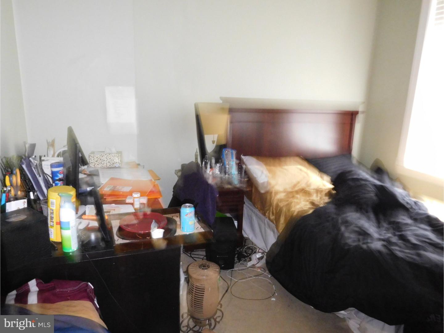 UNIVERSITY CITY - Residential Lease
