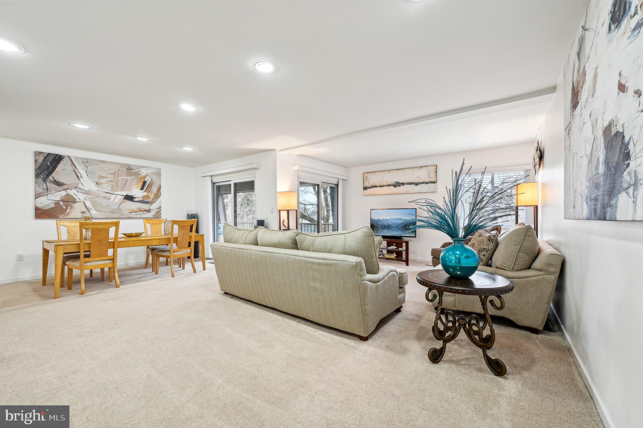 STEVENSON VILLAGE CONDO - Residential