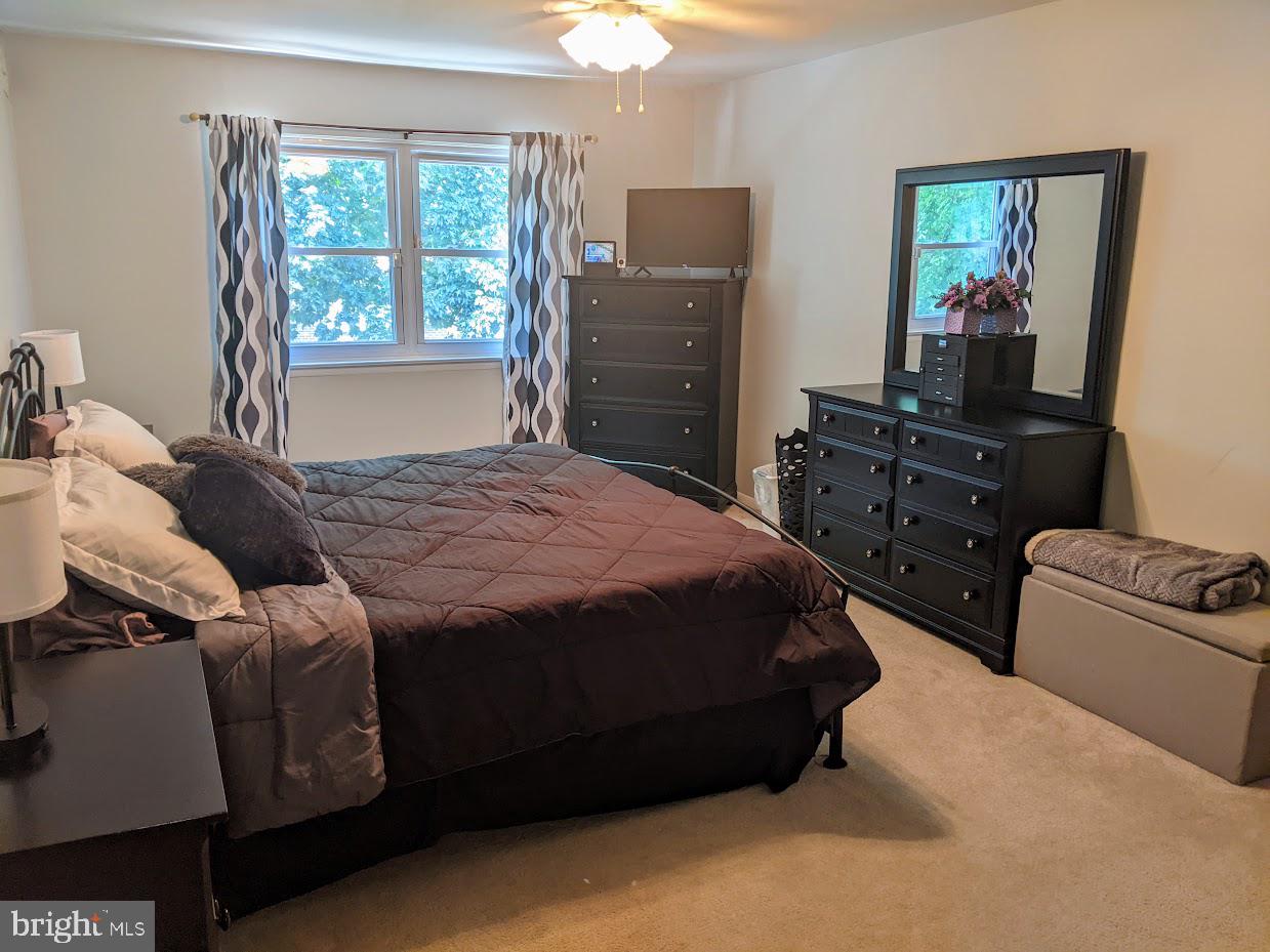 BERKSHIRE ESTATES - Residential Lease