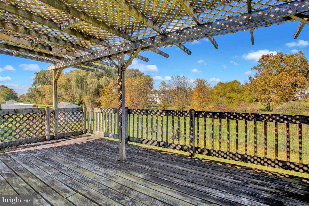 MAIDENCREEK - Residential