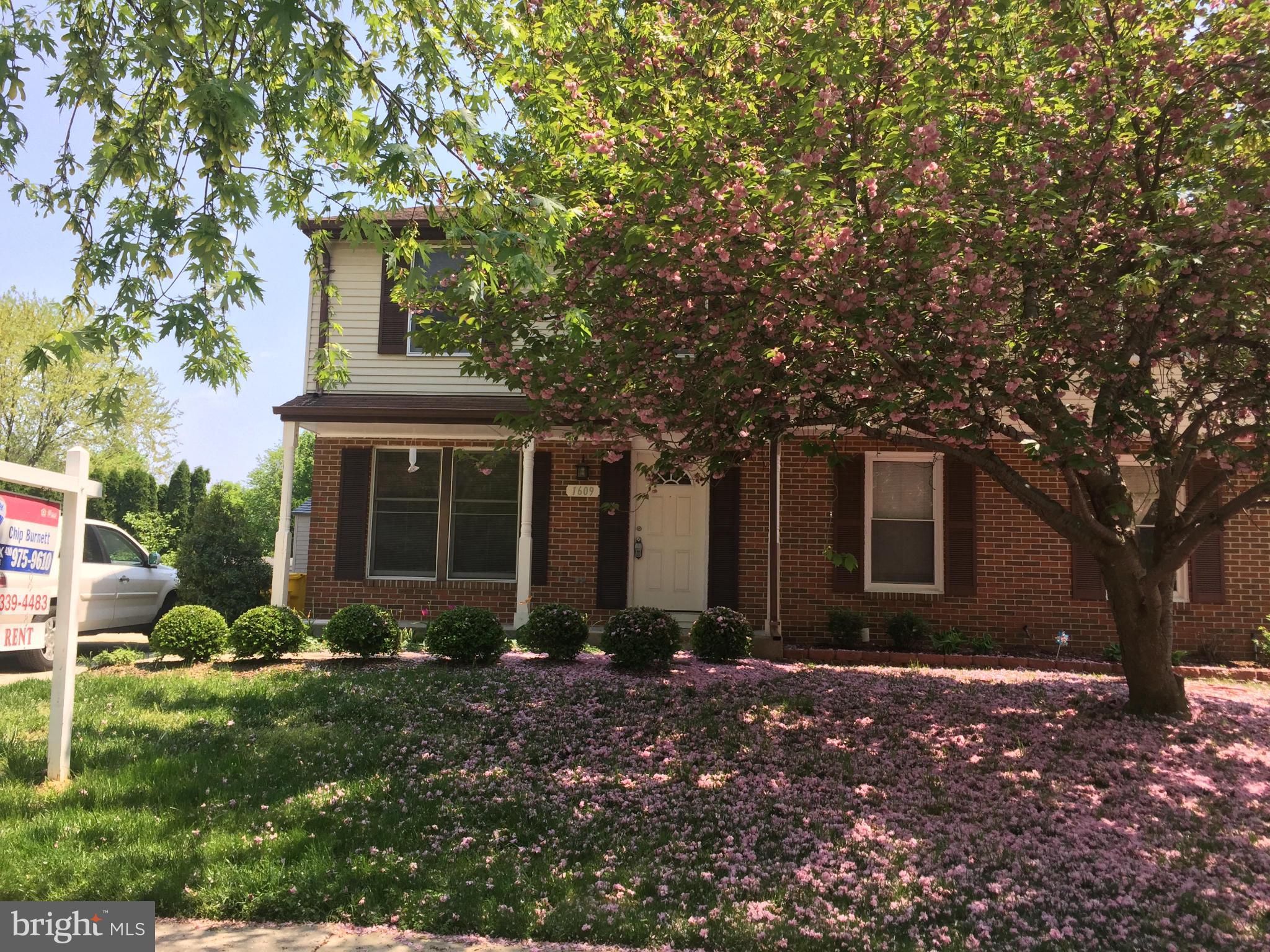 UPDATED/UPGRADED HOME IN REVELL DOWNS**PREFER NO SMOKING AND NO PETS, WILL CONSIDER CASE BY CASE THOUGH**