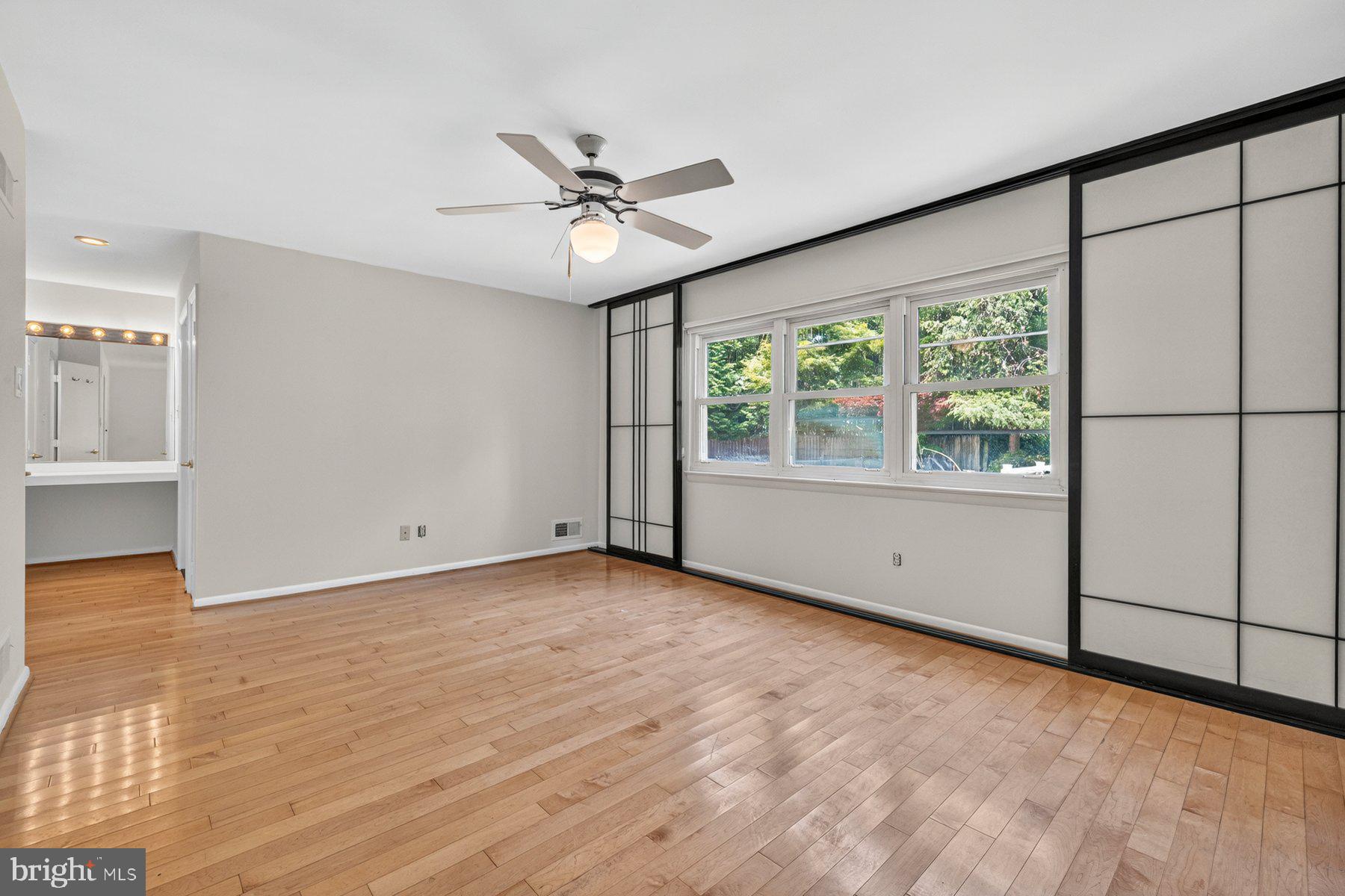 ROLLINGWOOD - Residential