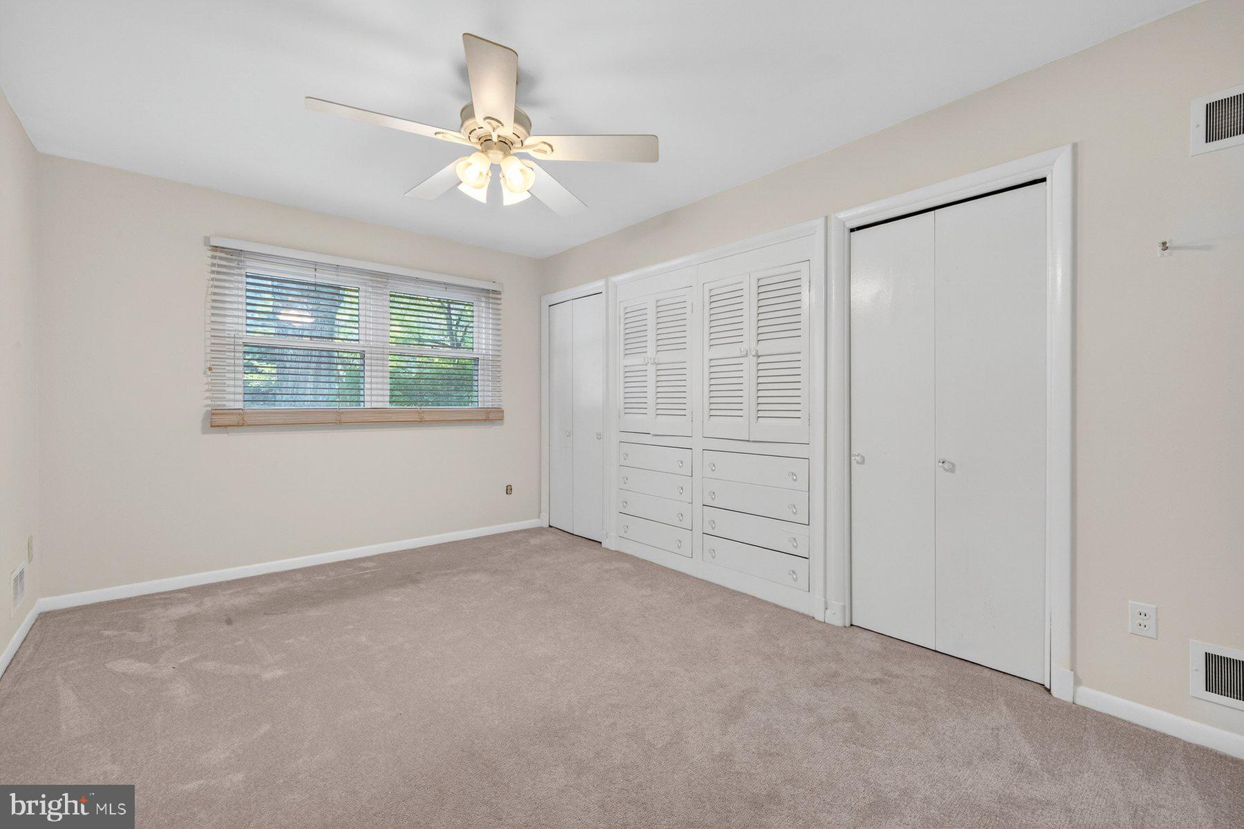 ROLLINGWOOD - Residential