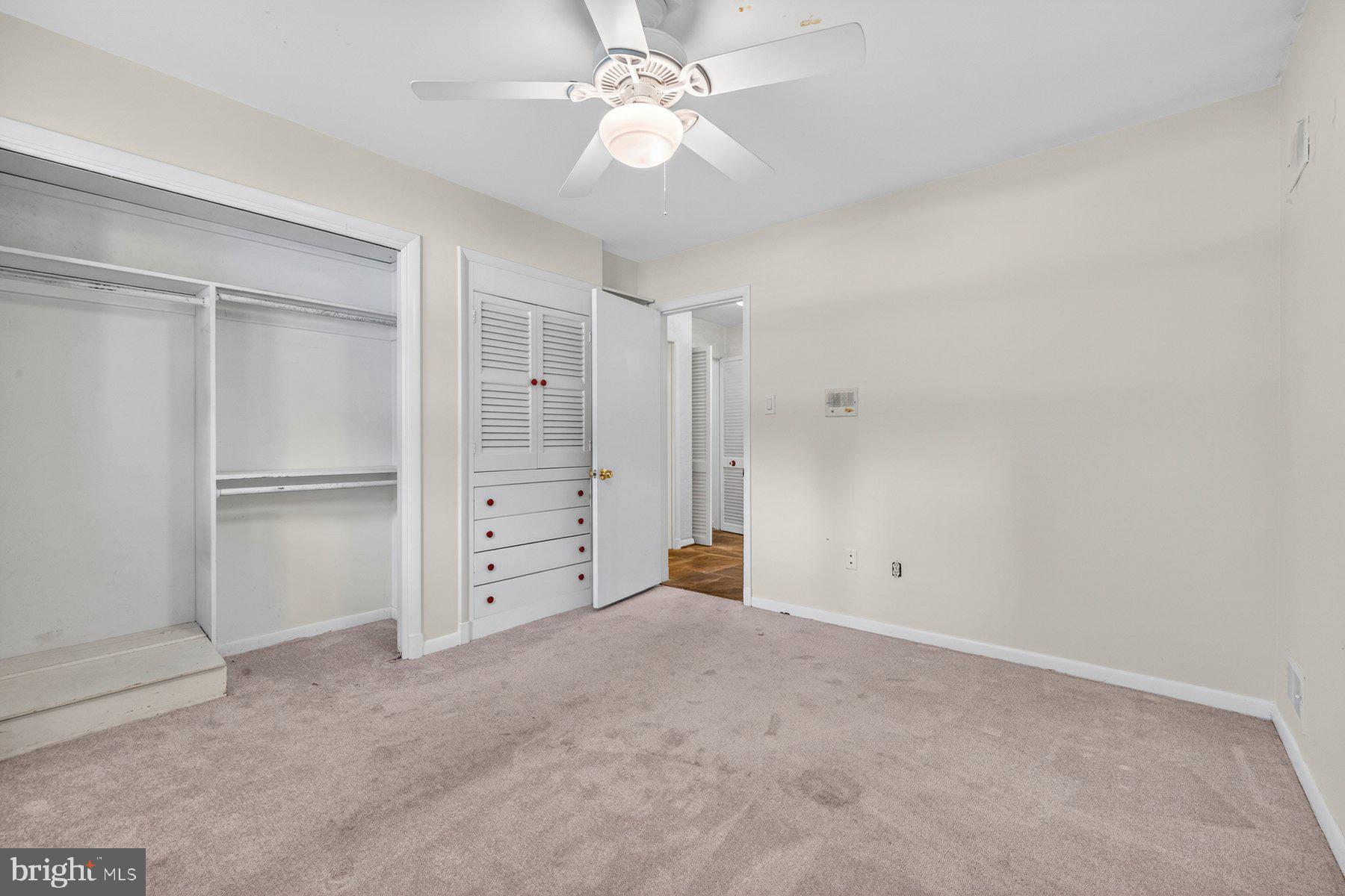 ROLLINGWOOD - Residential