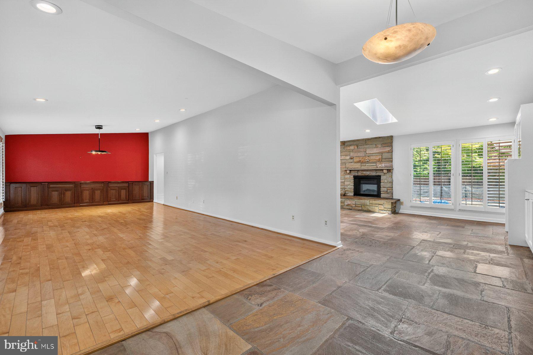 ROLLINGWOOD - Residential