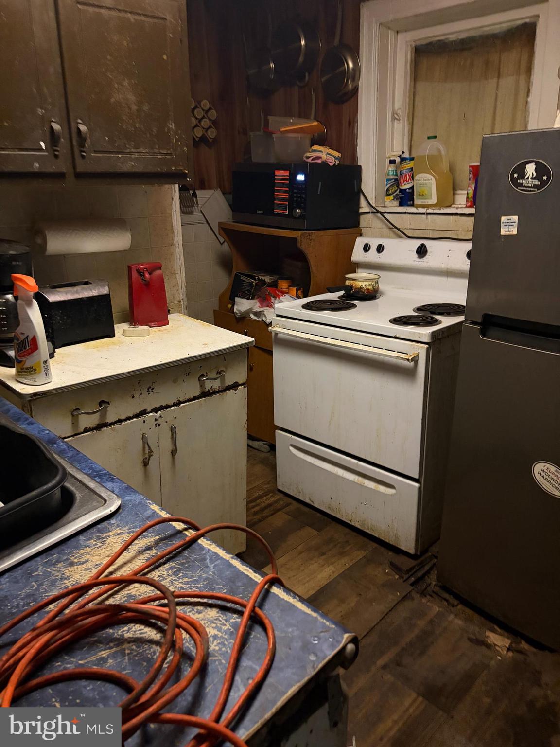 WEST PHILADELPHIA - Residential