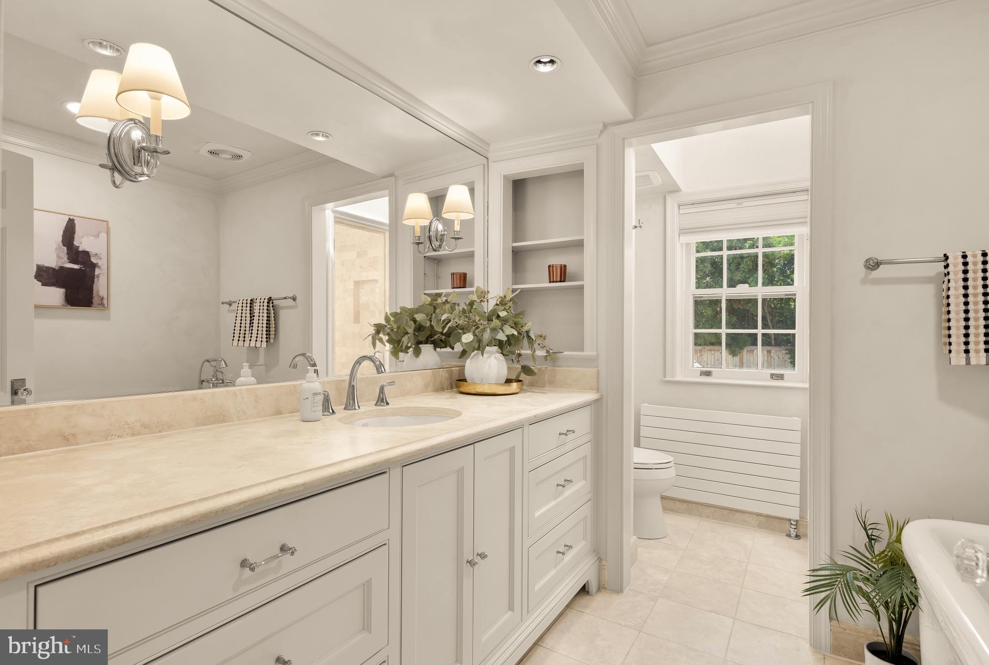 CHEVY CHASE - Residential