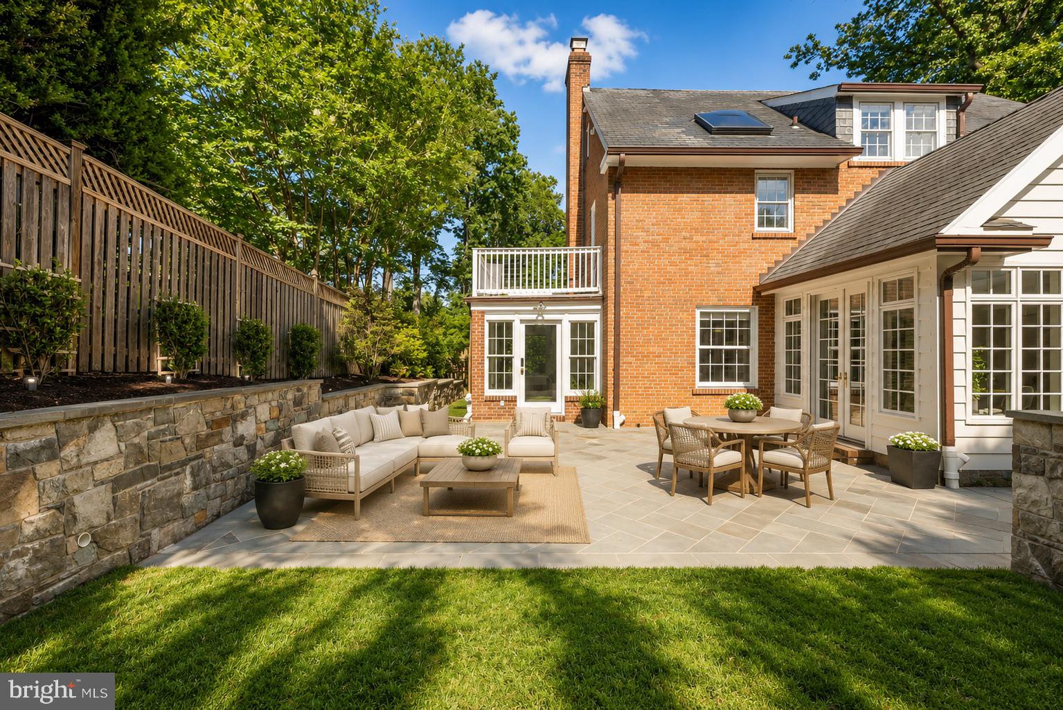 CHEVY CHASE - Residential