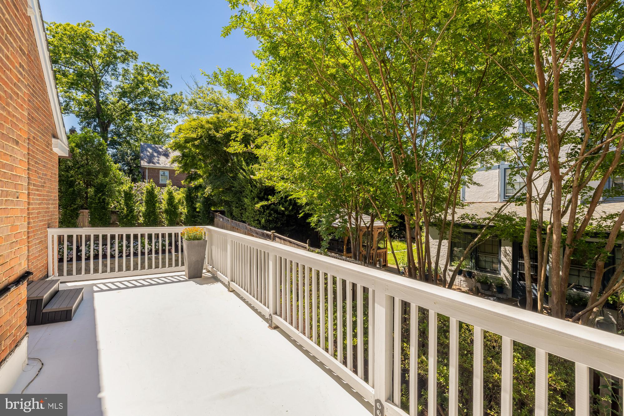 CHEVY CHASE - Residential