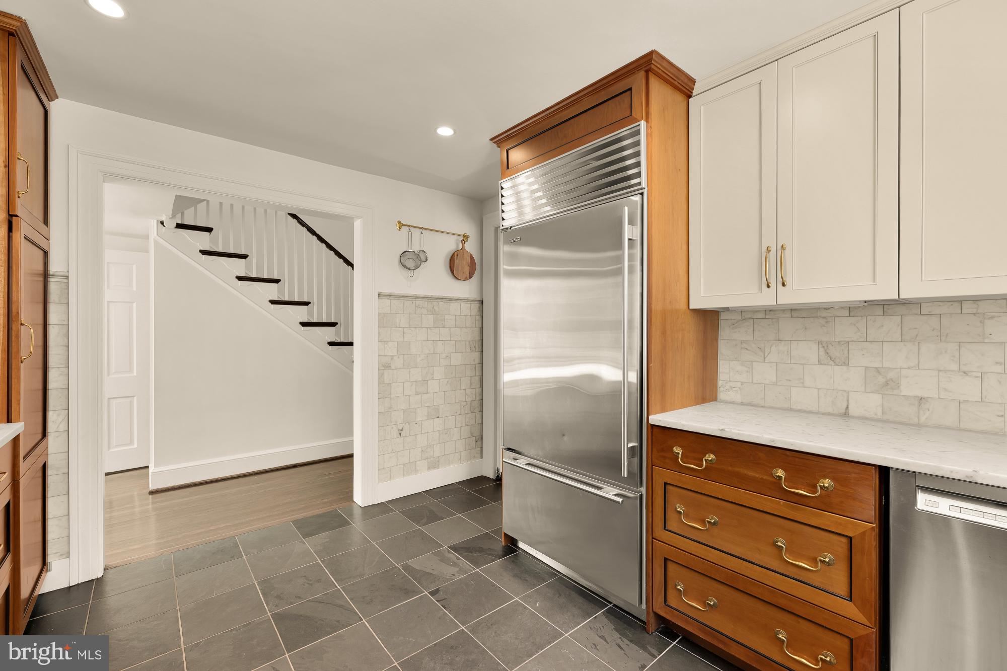 CHEVY CHASE - Residential