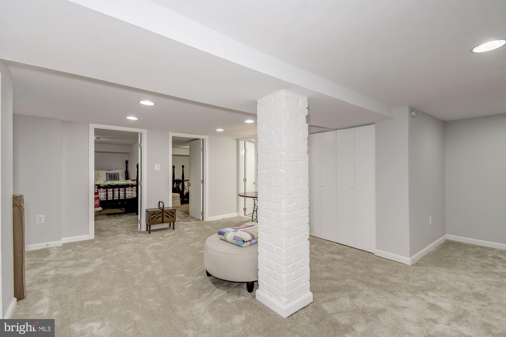 CAPITOL HEIGHTS - Residential