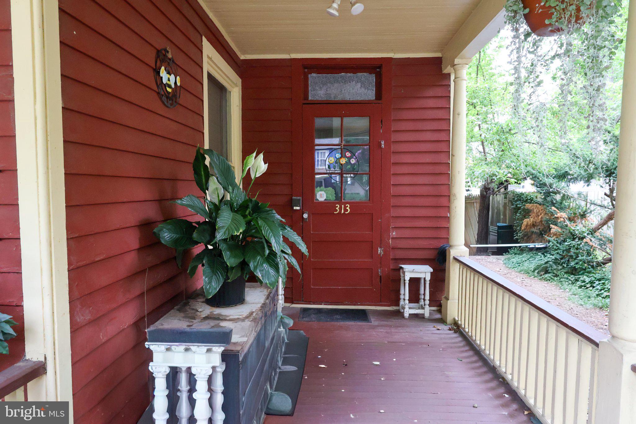 NEWTOWN - Residential