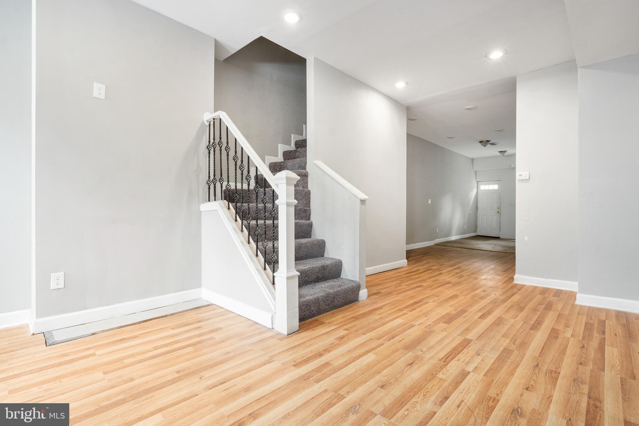 MIDTOWN EDMONDSON - Residential