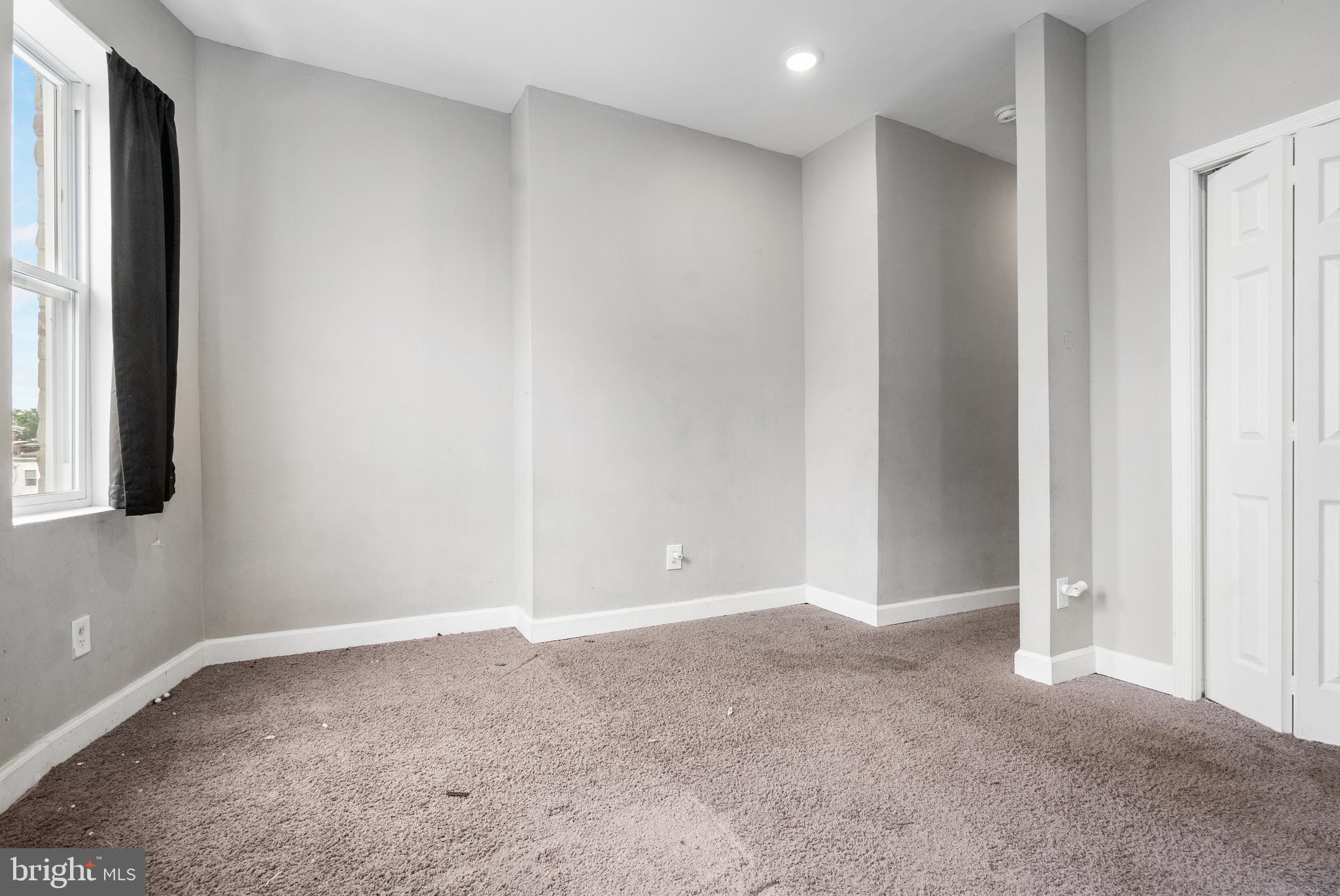 MIDTOWN EDMONDSON - Residential