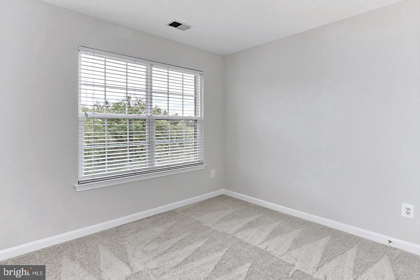 TOWNES AT CAMERON PARKE - Residential Lease