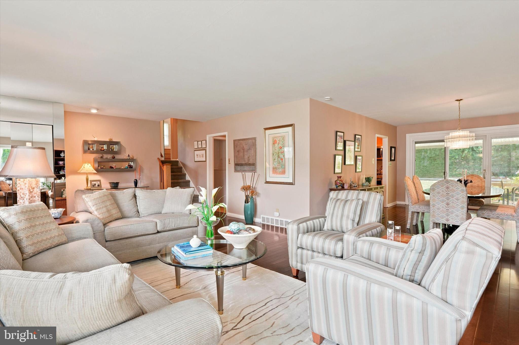 JUNE MEADOWS - Residential