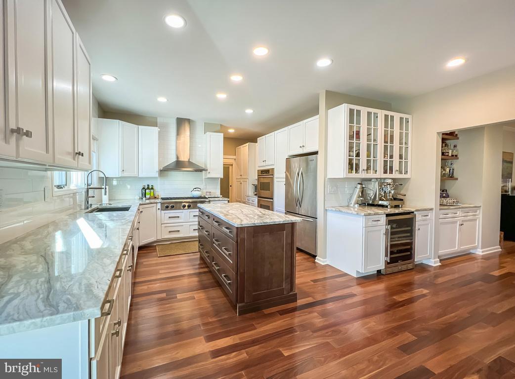 THE HILLS AT NORTH - Residential