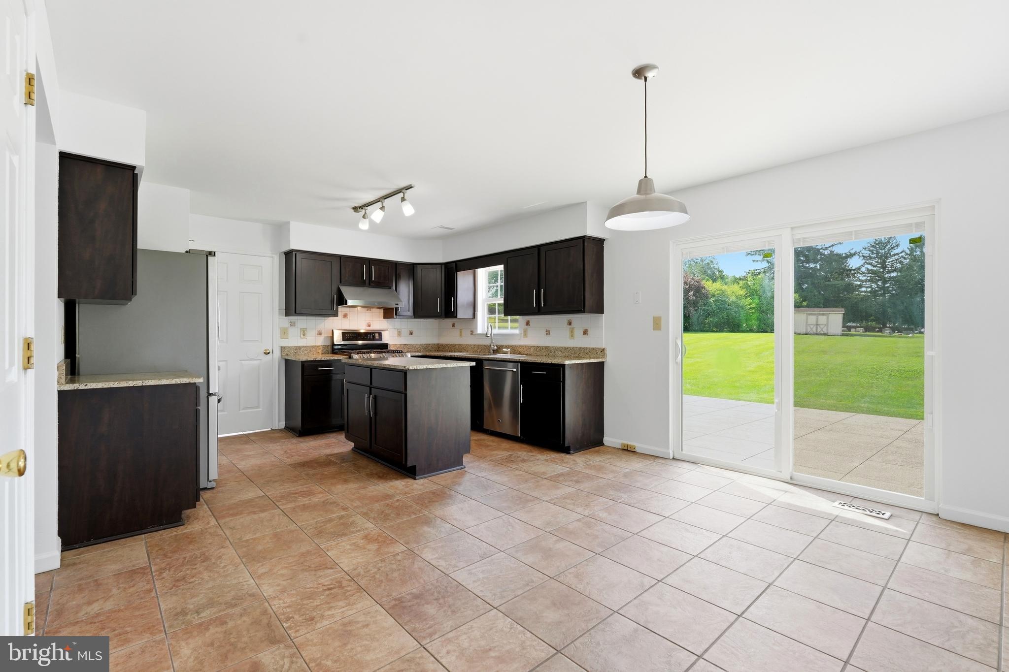 SOUTHRIDGE - Residential
