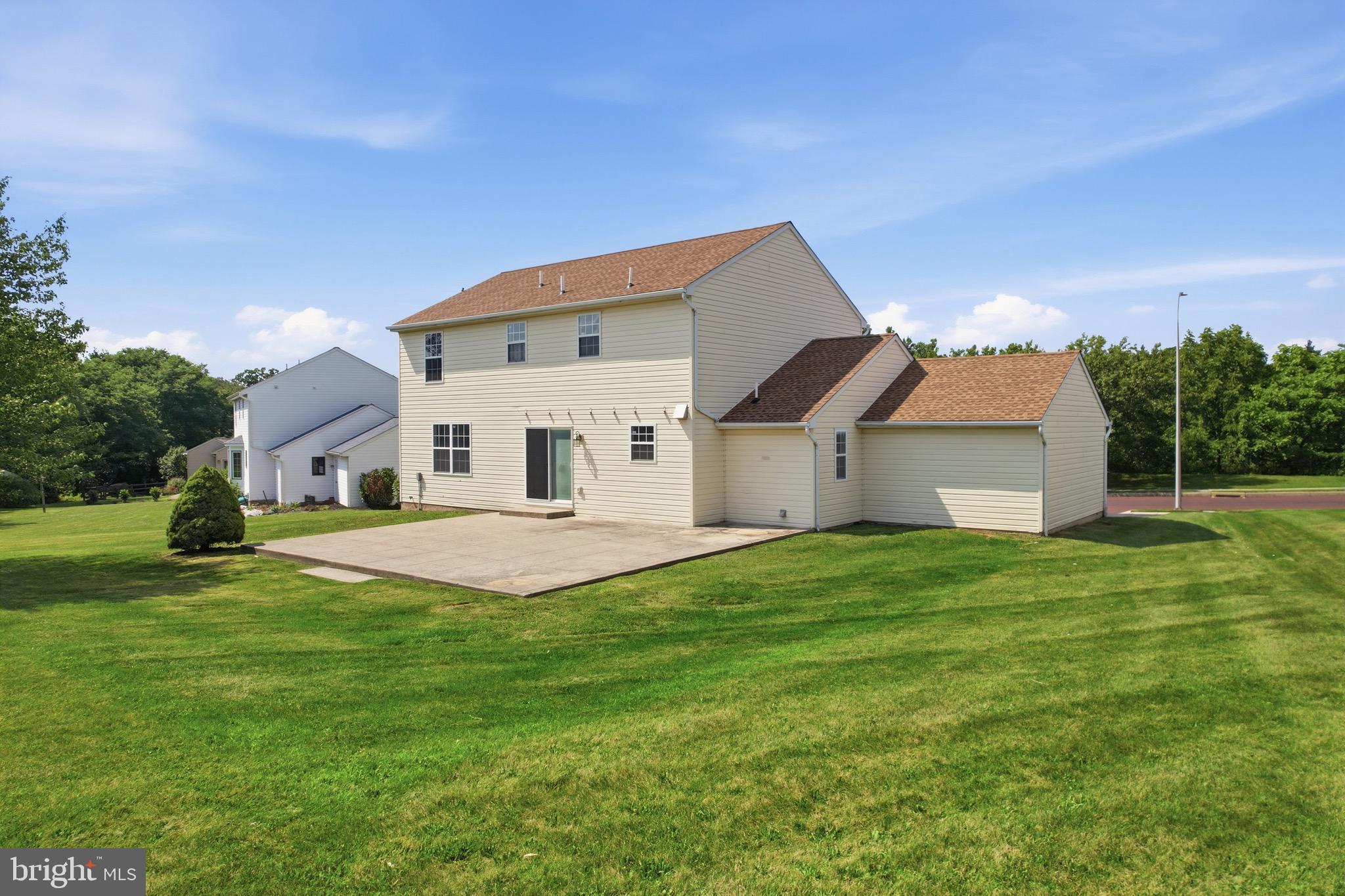 SOUTHRIDGE - Residential
