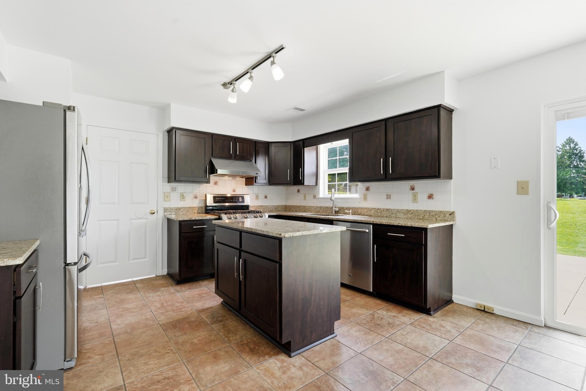 SOUTHRIDGE - Residential