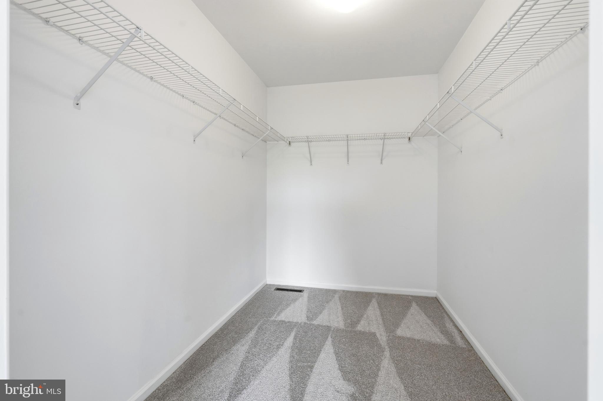 SOUTHRIDGE - Residential