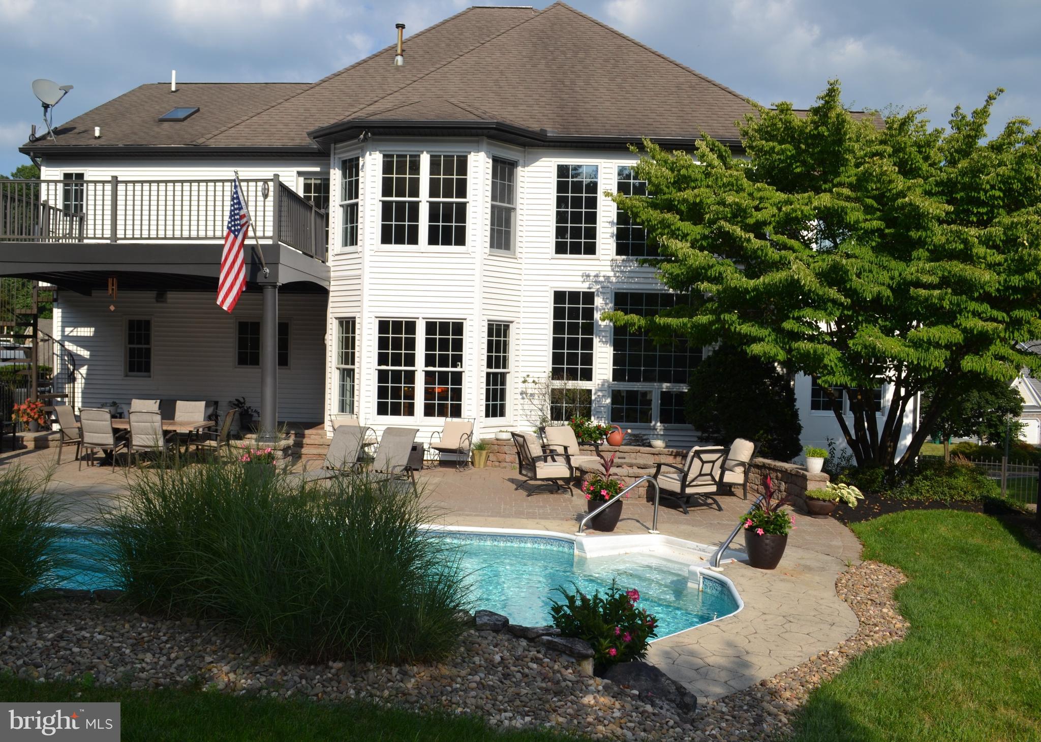 STONEY RUN - Residential