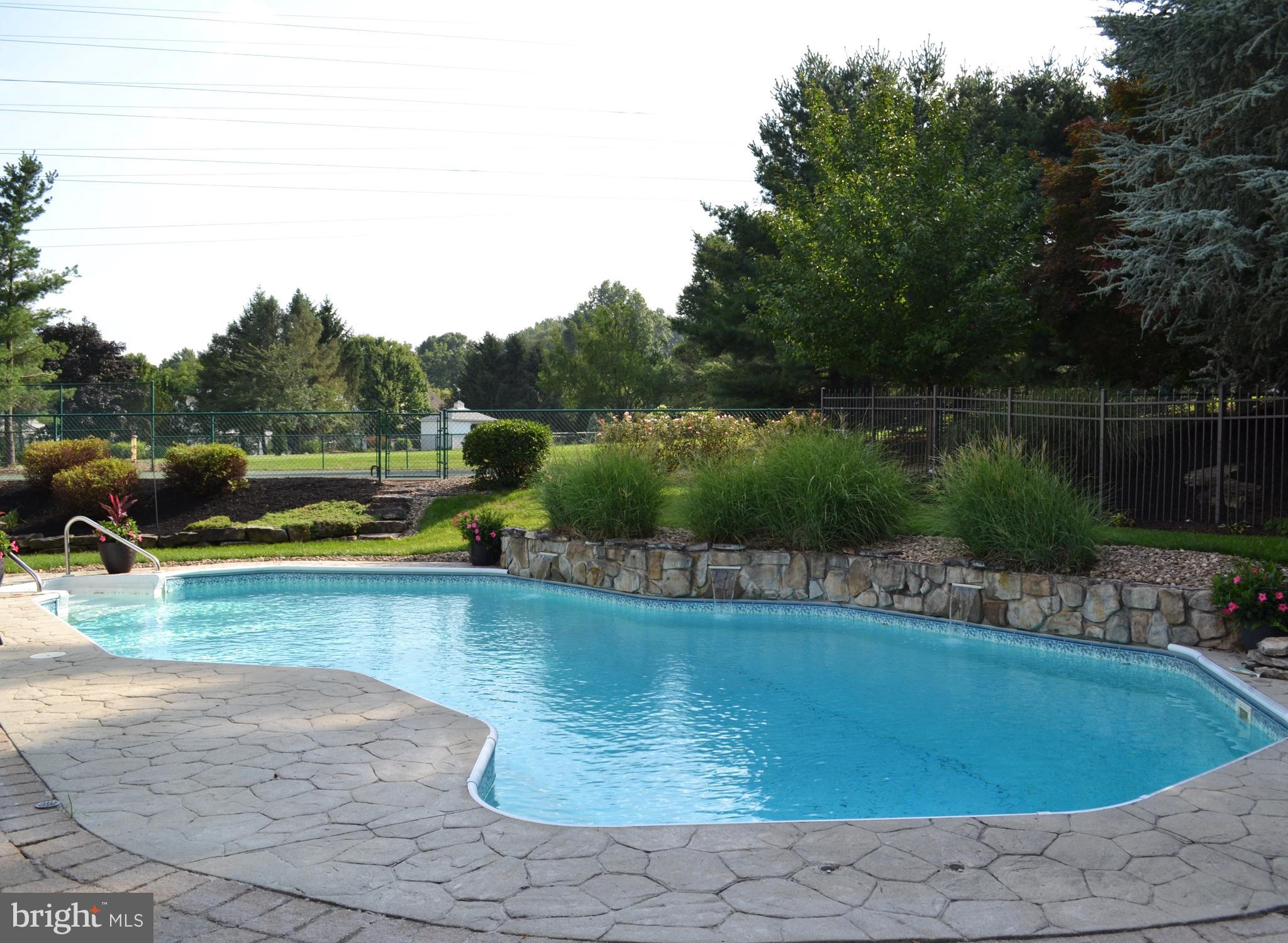 STONEY RUN - Residential
