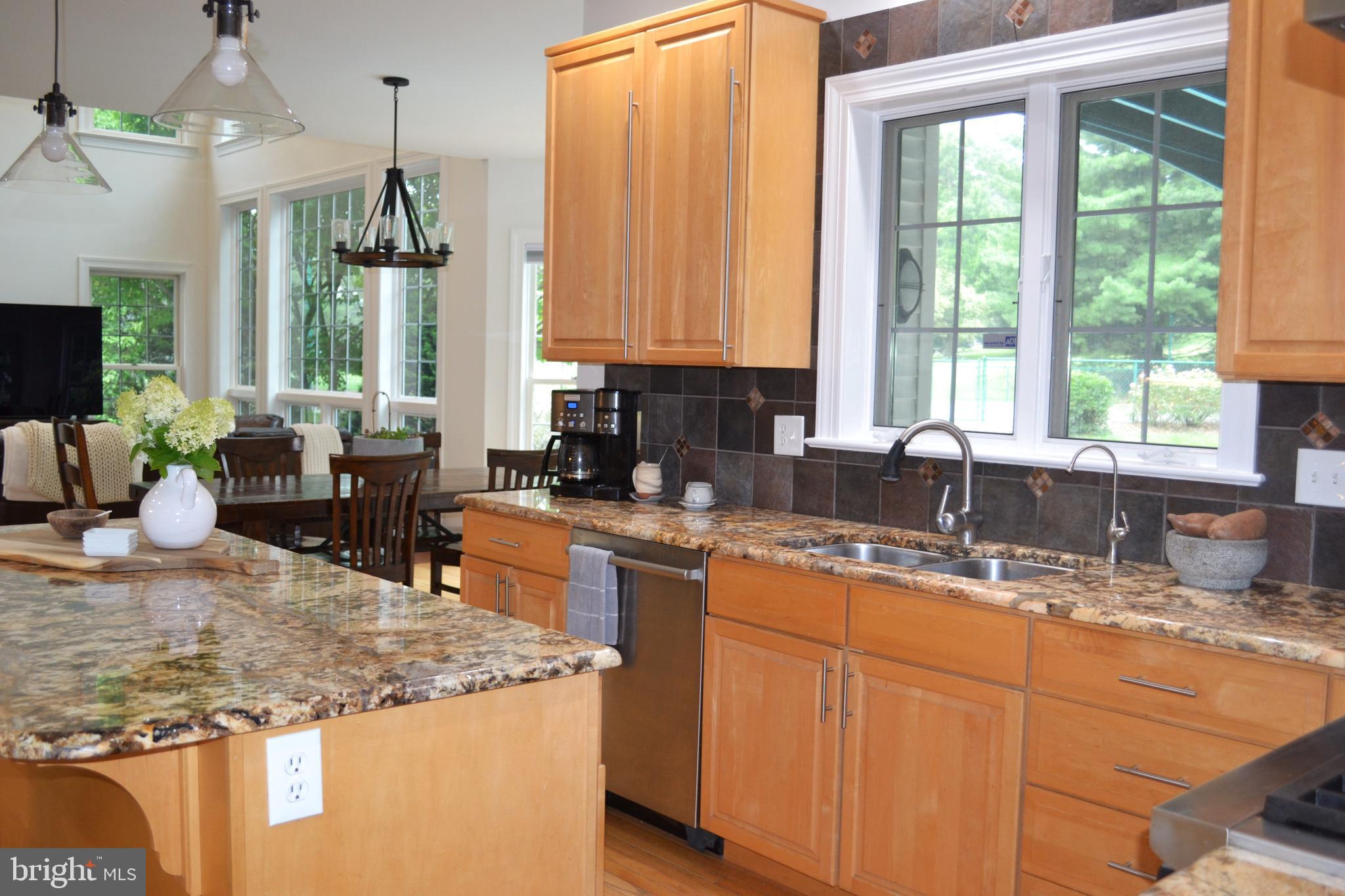 STONEY RUN - Residential