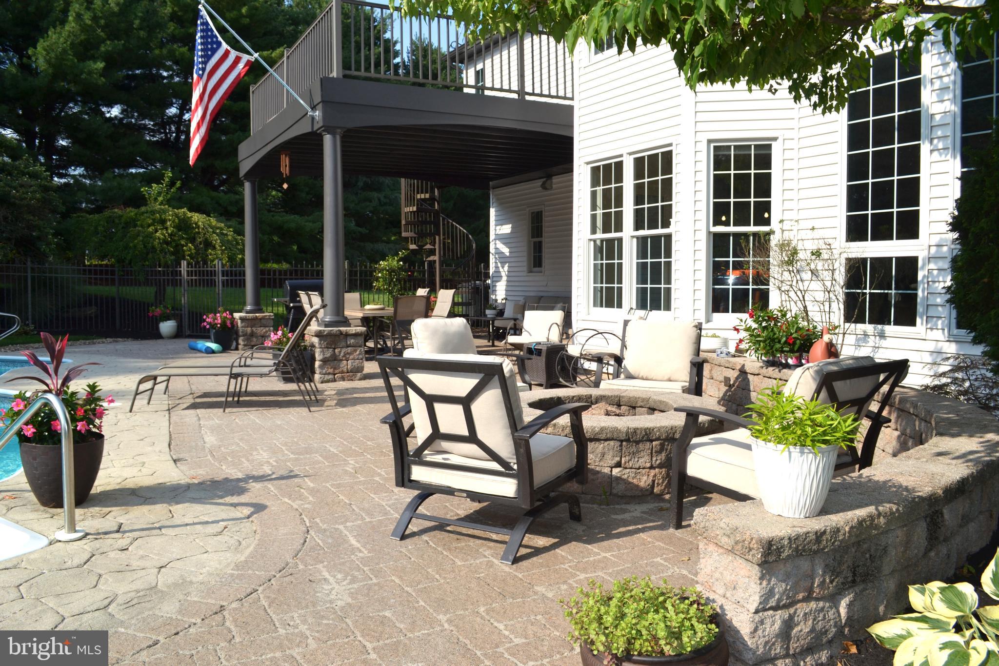 STONEY RUN - Residential