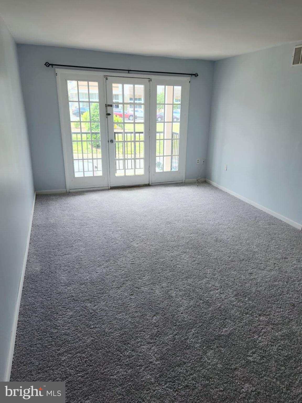 FOXCROFT COLONY CONDOS - Residential